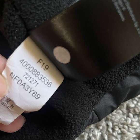 The North Face  Hooded down puff Jacket - Picture 11 of 14